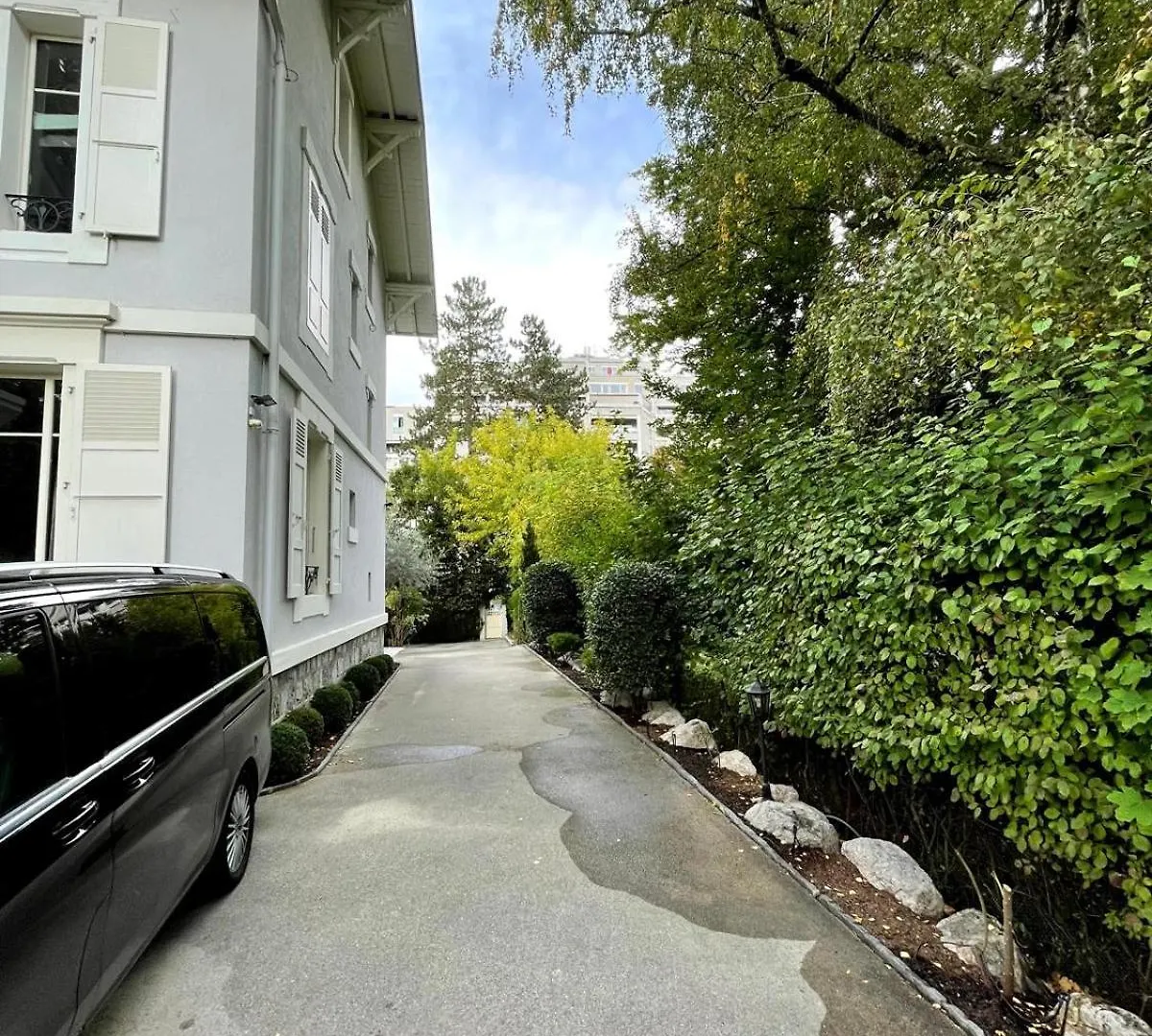 Residence Montblanc Duplex Avec Jacuzzi Geneva 0*,  Switzerland